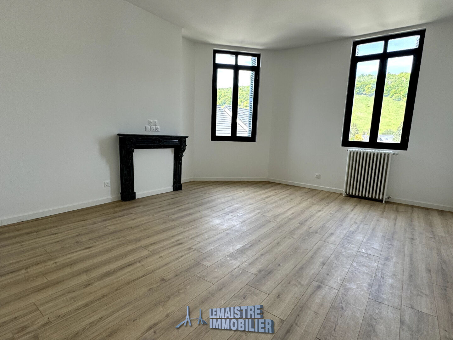 Appartement - ST LEGER DU BOURG DENIS